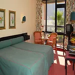 Hotel Estalagem Do Mar 3*